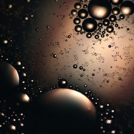 Πώς αλλάζει κάθε ζώδιο όταν ο έρωτας χτυπήσει την πόρτα