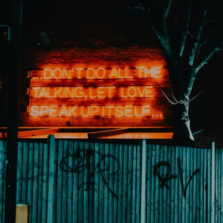 Τα μόνα «για πάντα» που αξίζουν είναι εκείνα που δεν είπαμε ποτέ