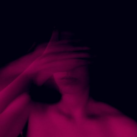 Ευάλωτοι γινόμαστε όταν δεν έχουμε ενοχές για όσα νιώθουμε