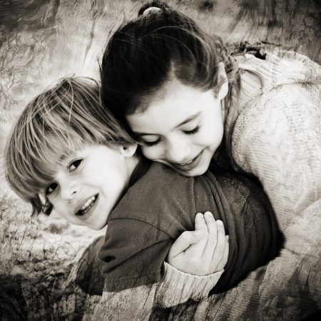 Όταν το να προσφέρεις αγκαλιές γίνεται το επάγγελμά σου