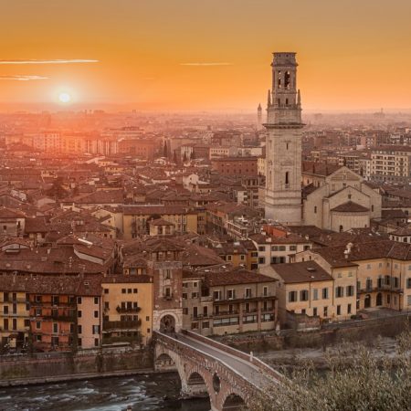 Ένα ταξίδι στη Βερόνα υπόσχεται μια εμπειρία μοναδική