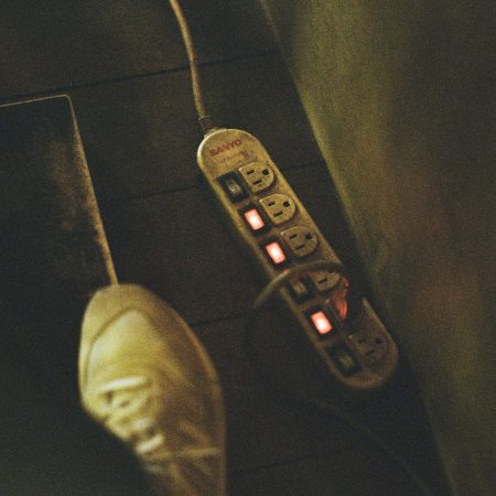 Είναι σε σχέση και ταυτόχρονα δεν την αντέχουν