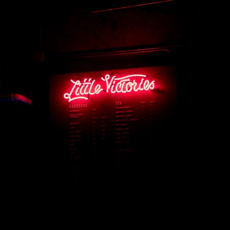 Παίξε με τη δράση-παύση με το πρόσωπο που θες