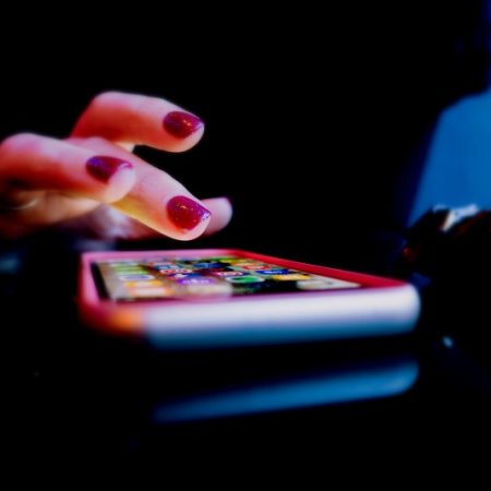 Αν δεν υπήρχαν κινητά μπορεί και να βρισκόμασταν