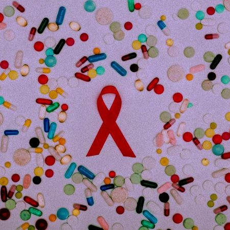 10 μύθοι κι ανακρίβειες για τo AIDS