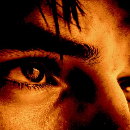 Λένε ψέματα τα μάτια;