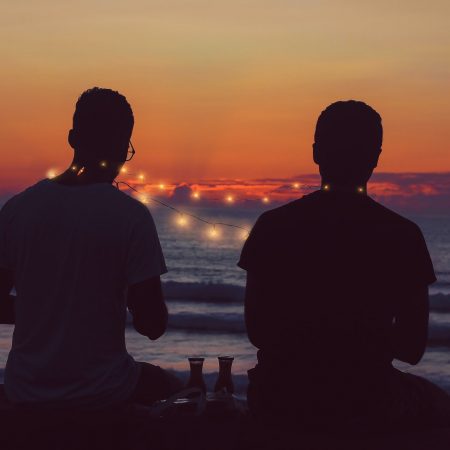 Μια δυνατή φιλία μπορεί να καλύψει το κενό του έρωτα