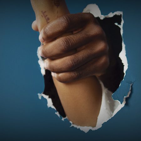 Σε τι πιστεύουν πολλοί αλλά εσύ όχι;