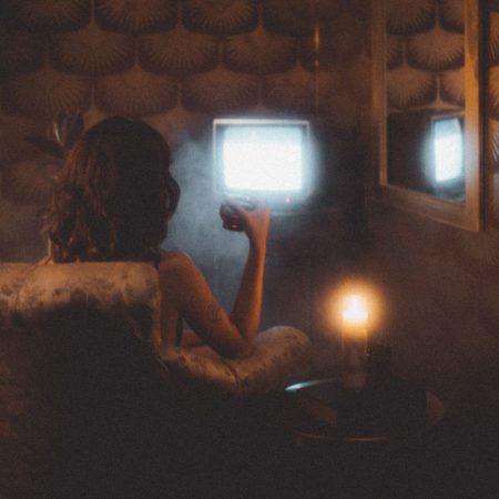 Είναι κι εκείνοι που μένουν πίσω, να θυμούνται αυτούς που έφυγαν