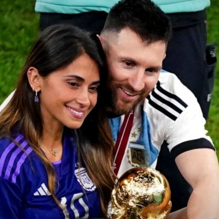 Messi & Antonella: Ο παιδικός έρωτας που έφτασε ως το mundial
