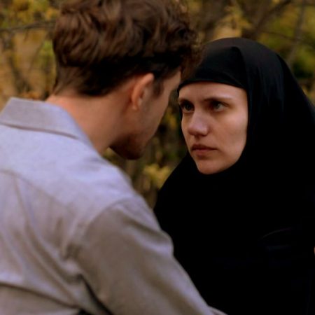 Το Μαύρο Ρόδο μας μαθαίνει τι πάει να πει αγνός έρωτας