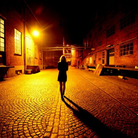 Ξέρει κανείς πού αγοράζουμε χαμόγελα;