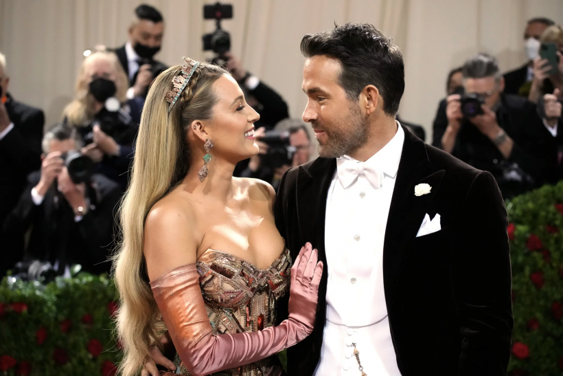 Αξίζει να ψάχνεις μια ζωή τον έρωτα των Blake Lively και Ryan Reynolds