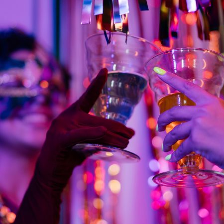 Ρωτήσαμε 4 άτομα πώς πήγε το μεθυσμένο μήνυμα που 'στειλαν κάποτε