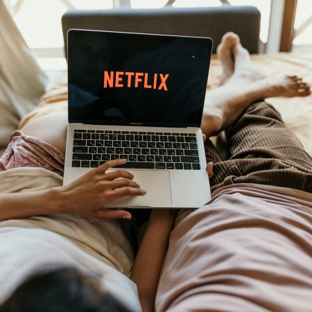 10 νέες αφίξεις στο Netflix που αξίζει να ρίξεις μια ματιά
