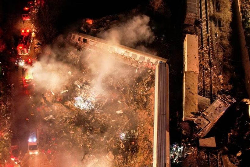 Ρωτήσαμε 5 άτομα πώς άλλαξε η οπτική τους μετά το δυστύχημα στα Τέμπη