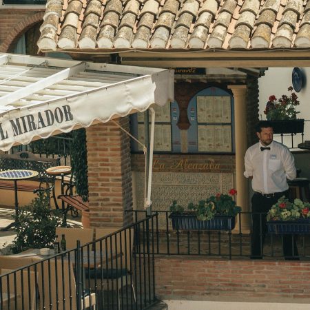 15 μυστικά που θα μάθεις μόνο από έναν σερβιτόρο