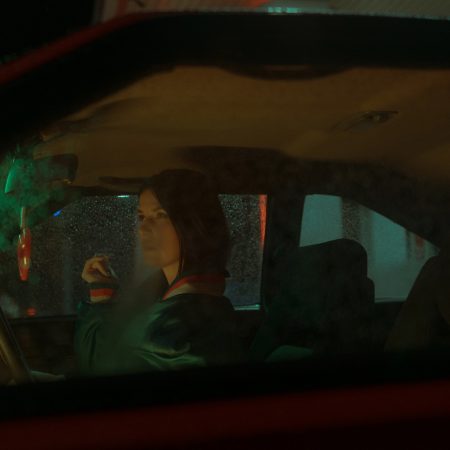 6 τραγούδια που μίλησαν για το «διαβάστηκε» πριν γίνει μόδα