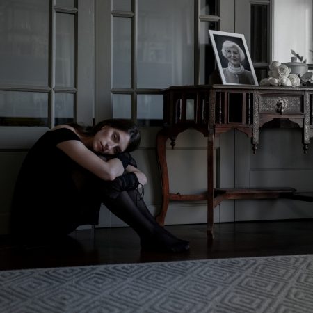 Υπάρχει τελικά «σωστός» τρόπος να πενθήσεις;