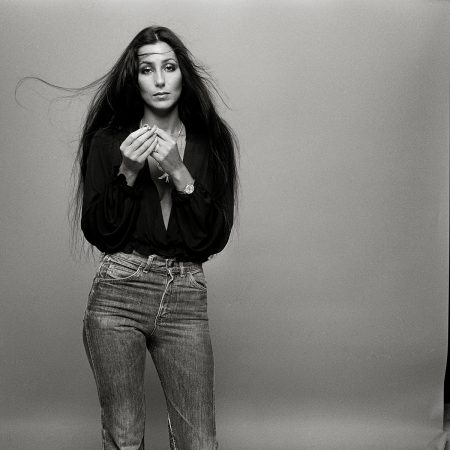 Cher: Το icon της LGBTQ+ κοινότητας κλείνει σήμερα τα 77 της χρόνια
