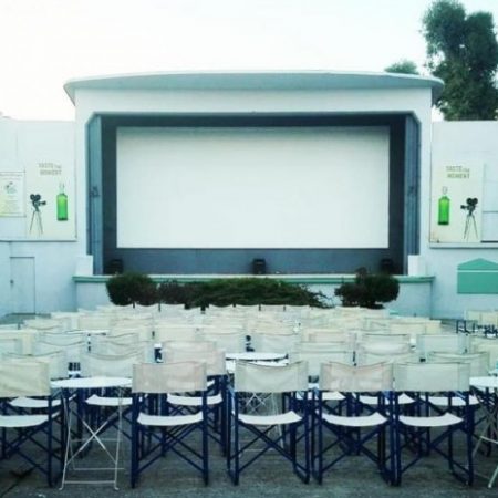 Μια βόλτα στα ιστορικά θερινά σινεμά της Λευκωσίας