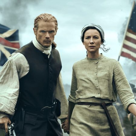 Αν αναρωτιέσαι πώς είναι να ζεις έναν επικό έρωτα, δες το “Outlander”