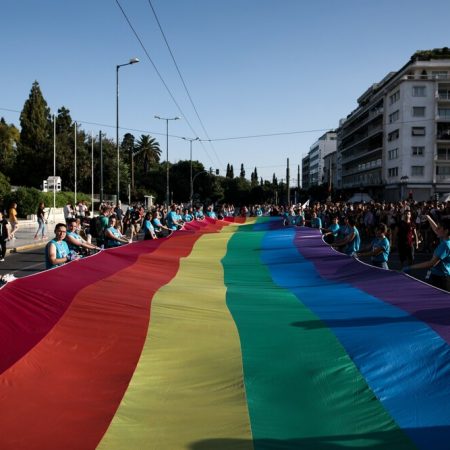 10 καλοί λόγοι να πας ως straight άτομο στο pride σήμερα