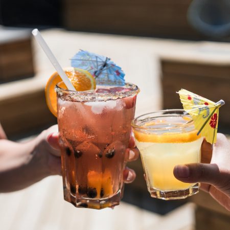 12 καλοκαιρινά cocktail από όλο τον κόσμο