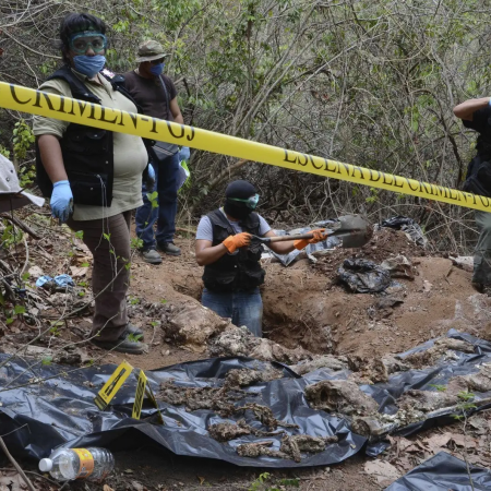Μεξικό: Βρήκαν 22 σορούς αγνοούμενων σε μυστικούς τάφους
