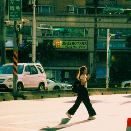 «Γιατί νιώθω συνεχώς ότι δεν είμαι αρκετός;»