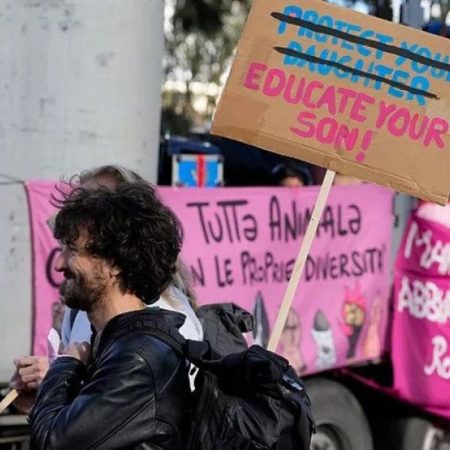 Παλέρμο: 7 άνδρες β1ασαν νεαρή κοπέλα και τα Ιταλικά μέσα σιώπησαν