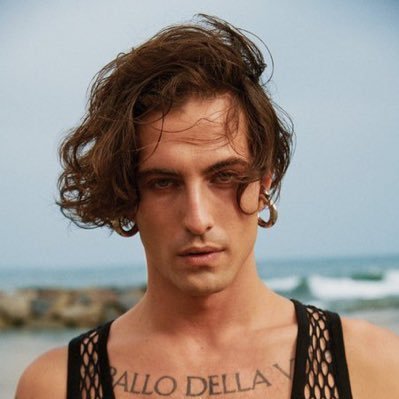 Ο Damiano είναι υπέρμαχος της καταπολέμησης των ναρκωτικwν κι έχε δηλώσει σε συνέντευξή του στη Vogue Italia ότι "δεν εμπίπτω στο στερεότυπο του αλκοολικού και μαστουρωμένου ροκ σταρ."