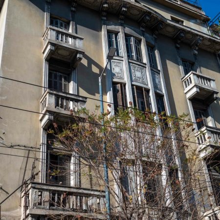 10 εικόνες ιστορικών κατοικιών της Αθήνας