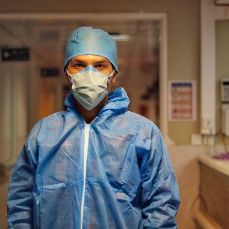 Γιατρός τα πήρε κι άφησε στη μέση χειρουργείο γιατί δεν του σέρβιραν τσάι