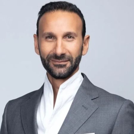 Επενδύουμε ό,τι έχουμε και δεν έχουμε στον Τάσο Οικονόμου