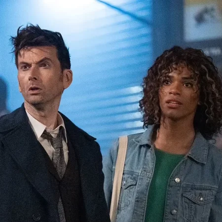 «Dr Who»: Διαμαρτυρήθηκαν για την trαnsgender ηθοποιό και το ΒΒC απάντησε καταλλήλως