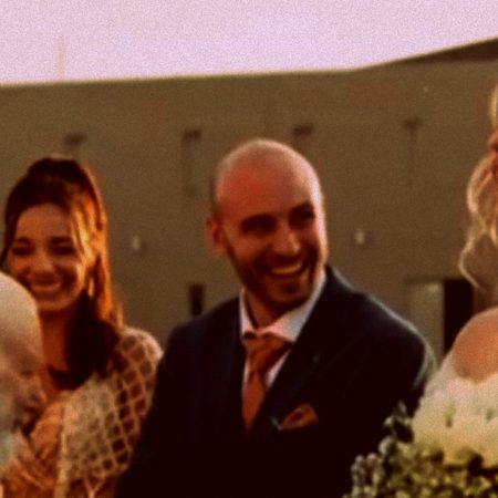 Μερακλής παπάς πήγε να παντρέψει τον γαμπρό με την κουμπάρα