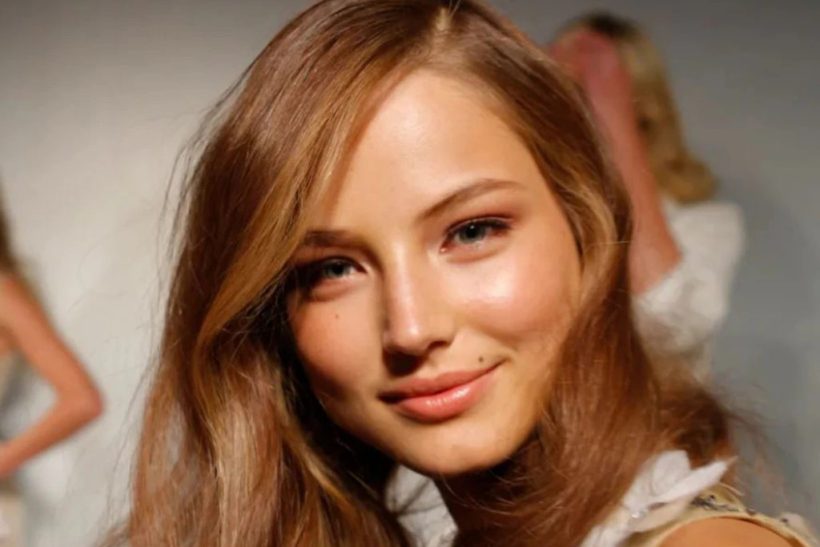 Ποια ήταν η πανέμορφη Ruslana Korshunova που οδηγήθηκε στην αυτοχeιρiα;