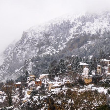 Αν θες εκδρομή για ξεκούραση και καλό φαγητό τότε φεύγεις για Τρίκαλα Κορινθίας