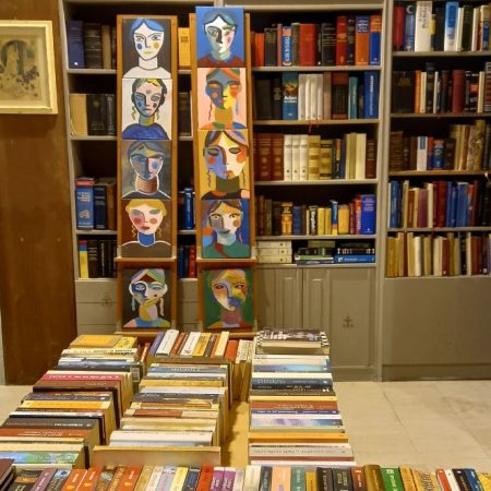 Έκλεψαν 8000 βιβλία από το βιβλιοπωλείο των αστέγων κι είναι ντροπή