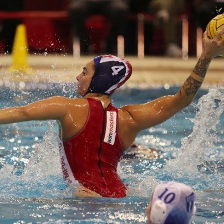 Η Νικόλ Ελευθεριάδου σαρώνει μετάλλια όσο κάποιοι ασχολούνται με το ποιον έχει γκόμενο