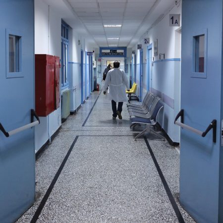 Ζάκυνθος: Διέκοψε με τη βία την εγκυμοσύνη της συντρόφου του