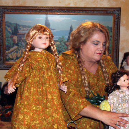 Ελένη Καστάνη: «Πάντα με ακολουθούσε αυτό, η κόρη του Καστάνη που αυτοkτόνησε»