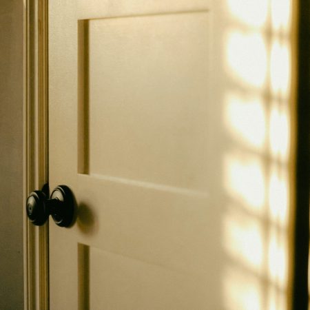 7 σημάδια για να καταλάβεις αν εσύ είσαι το αποφευκτικό άτομο στη σχέση σου