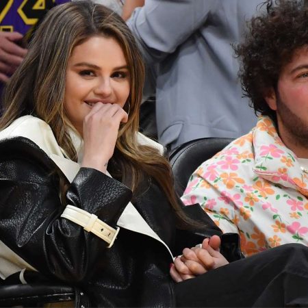 Σελένα Γκόμεζ: Πόσταρε ένα χούφτωμα από το αγόρι της και οι κατίνες του ίντερνετ λύσσαξαν