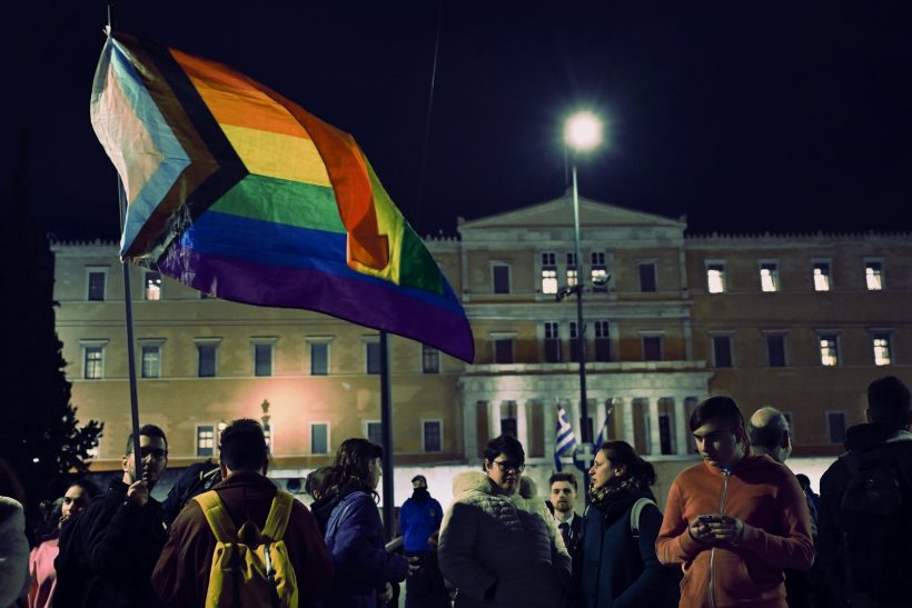 10 σκέψεις μιας λεσβίας μια μέρα μετά την ψήφιση του νομοσχεδίου