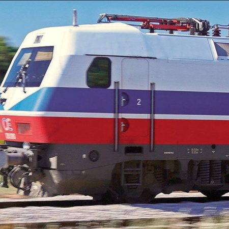 Σε άλλα νέα στην Οινόη έψαχναν 20 λεπτά πού είναι το τρένο!