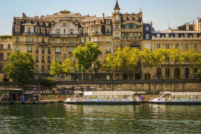Seine - Port: η πόλη που τα κινητά δεν είναι ευπρόσδεκτα