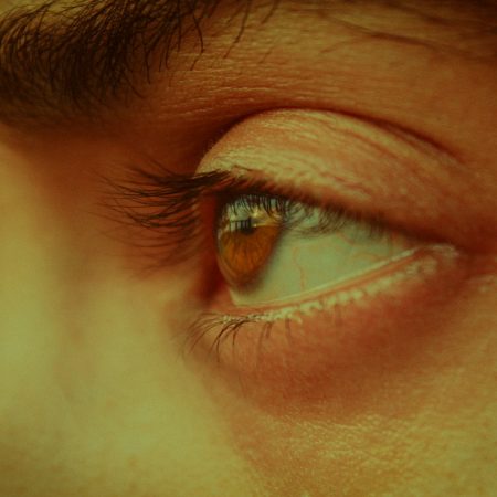 Μυστικά κι ενδιαφέροντα facts που δεν ήξερες για τα γοητευτικά καστανά μάτια