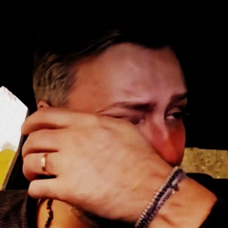 Boυλευτής της ΝΔ κλαίει για την κατάσταση που επικρατεί στα νοσοκομεία μας